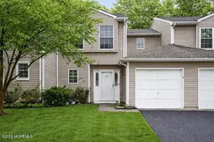 34 S Pointe Cir, Tinton Falls, NJ 07753 - Photo 1