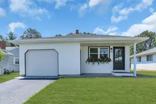 404 Jamaica Blvd, Toms River Township, NJ 08757 - Photo 1