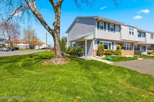 52 Galewood Dr, Matawan, NJ 07747 - Photo 1