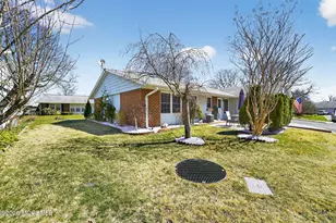 1263B Hamilton Ct, Lakewood, NJ 08701 - Photo 1