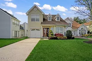 26 Tall Oaks Ct, Old Bridge Township, NJ 08857 - Photo 1