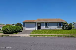 31A Haddon Rd, Monroe Township, NJ 08831 - Photo 1