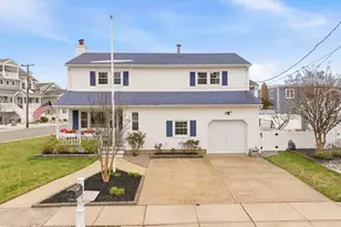 426 Hialeah Dr, Lavallette, NJ 08735 - Photo 1