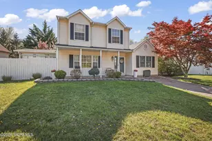 39 Tioga Dr, Howell Township, NJ 07731 - Photo 1