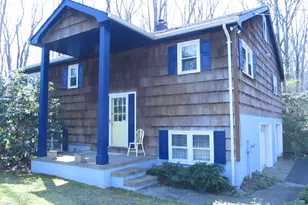 10 Hendrickson Dr, Cream Ridge, NJ 08514 - Photo 1