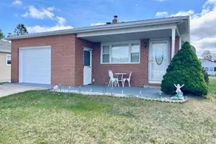 11 Monaco Ct, Toms River Township, NJ 08757 - Photo 1