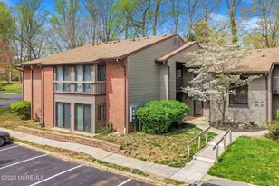42 Medford Ct, Red Bank, NJ 07701 - Photo 1
