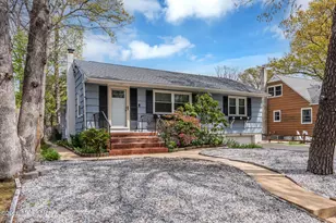 704 Barberry Dr, Brick, NJ 08723 - Photo 1