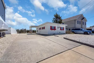 413 Twin Lakes Boulevard, Little Egg Harbor, NJ 08087 - Photo 1