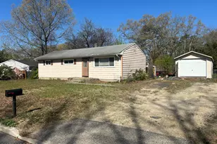 10 Sunset Dr, Howell Township, NJ 07731 - Photo 1