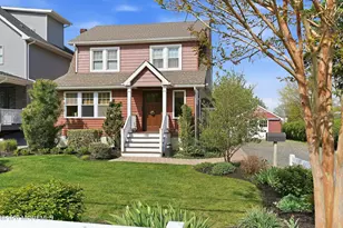 132 Broadway, Keyport, NJ 07735 - Photo 1