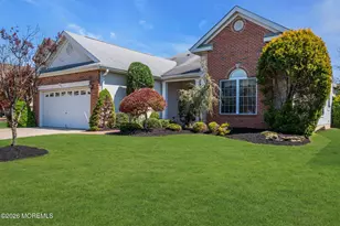 39 Baltusrol Dr, Jackson, NJ 08527 - Photo 1