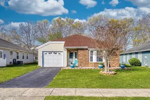 12 Dogwood Dr, Barnegat, NJ 08005 - Photo 1