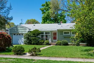 846 Center St, Red Bank, NJ 07701 - Photo 1