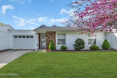 81B Banyan Plaza, Monroe Township, NJ 08831 - Photo 1