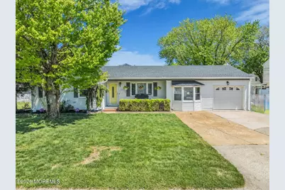 90 Kentucky Avenue, Middletown, NJ 07748 - Photo 1