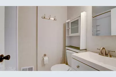 2 Lone Star Lane, Manalapan Township, NJ 07726 - Photo 15