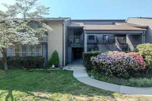 5 Eastport Ct, Red Bank, NJ 07701 - Photo 1