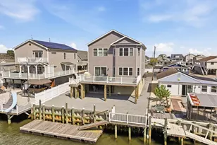 139 N Spinnaker Dr, Little Egg Harbor, NJ 08087 - Photo 1