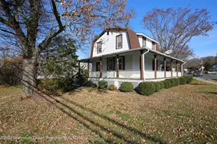 88 Memorial Pkwy, Atlantic Highlands, NJ 07716 - Photo 1
