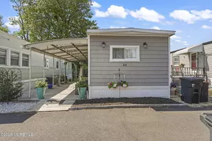 44 Sams Trailer Ct Ct, Hazlet Township, NJ 07730 - Photo 1