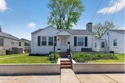 130 Stockton Avenue, Ocean Grove, NJ 07756 - Photo 1