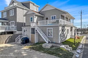 556 Ocean Ave, Sea Bright, NJ 07760 - Photo 1