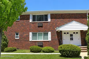 165 Wyckoff Rd, Eatontown, NJ 07724 - Photo 1