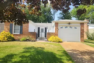 89 Courtshire Dr, Brick, NJ 08723 - Photo 1