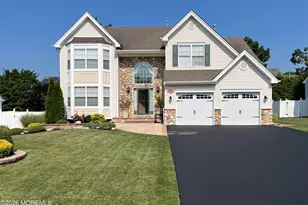 486 Mermaid Dr, Manahawkin, NJ 08050 - Photo 1
