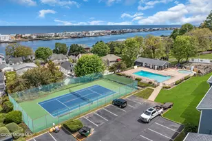 F4 Hillside Ct, Highlands, NJ 07732 - Photo 1