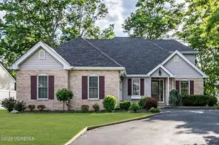 1870 Breakers Dr, Manahawkin, NJ 08050 - Photo 1