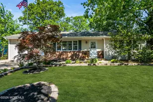 424 Cornell Dr, Brick, NJ 08723 - Photo 1