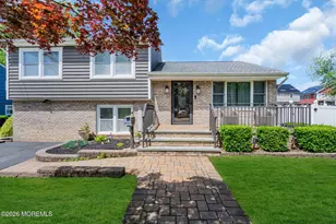507 Thompson Pl, Middletown, NJ 07748 - Photo 1