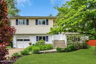 26 Allen Dr, Allentown, NJ 08501 - Photo 1