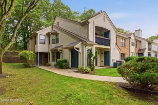 2101 Bayhead Dr, Sayreville, NJ 08859 - Photo 1