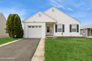 43 Stockport Dr, Toms River Township, NJ 08757 - Photo 1