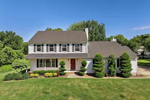 31 Vaughn Dr, Middletown, NJ 07748 - Photo 1