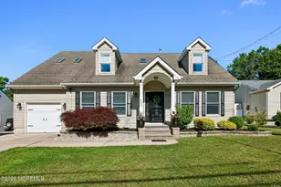 498 Nautilus Dr, Manahawkin, NJ 08050 - Photo 1