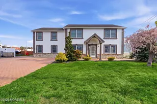 10 Minturn Rd, Toms River Township, NJ 08753 - Photo 1