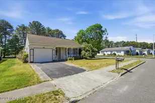 112 Pulaski Blvd, Toms River Township, NJ 08757 - Photo 1