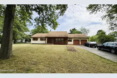 26 Sherwood Drive, Freehold, NJ 07728 - Photo 1