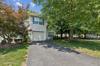 134 Rumford Way, Manalapan Township, NJ 07726 - Photo 1