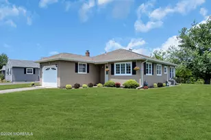 212 Harrington Dr N, Berkeley, NJ 08721 - Photo 1