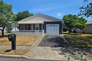 276 Costa Mesa Dr, Toms River Township, NJ 08757 - Photo 1