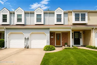 36 Bramble Lane, Matawan, NJ 07747 - Photo 1