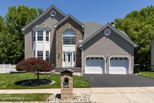 19 Trish Ct, Matawan, NJ 07747 - Photo 1