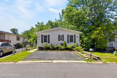 11 Short Oaks Court, Manalapan Township, NJ 07726 - Photo 1