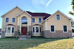 1 Hillcrest Rd, Morganville, NJ 07751 - Photo 1