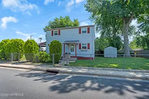 704 Monmouth Pkwy, North Middletown, NJ 07748 - Photo 1